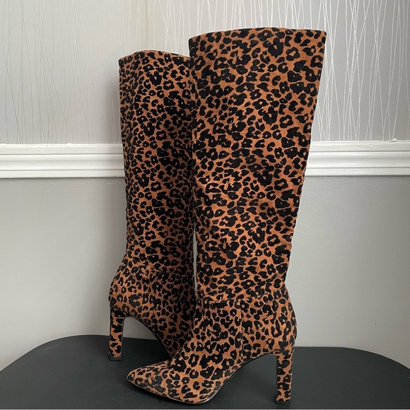 Steve Madden Joanis Boots - Picture 9 of 16